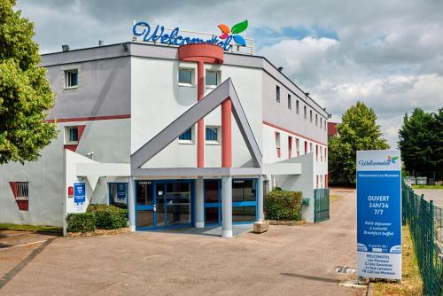 Welcomotel Les Mureaux - image 7
