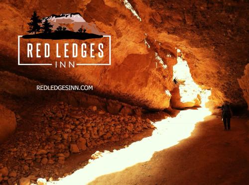 Red Ledges Inn