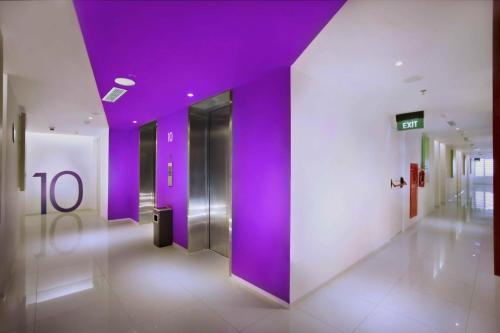 Zuri Express Lippo Cikarang Hotel - image 4