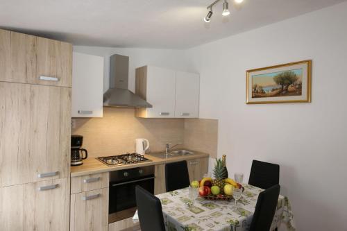 House Car Mirko - image 12