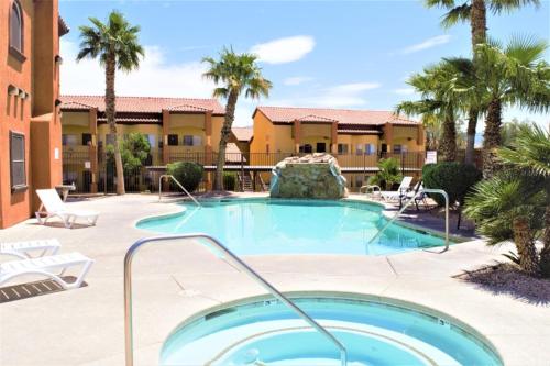 2 Bedroom condo in Mesquite #216 - image 5