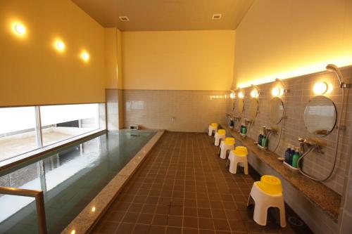 設施, 高松世紀酒店 (Takamatsu Century Hotel) in 高松