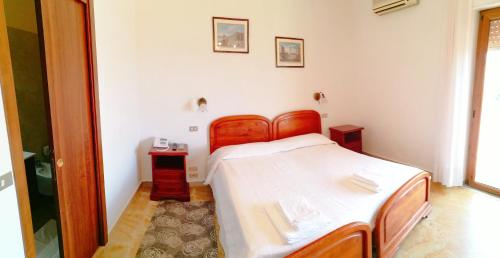 PARADISO Hotel Ristorante · Lazzaro