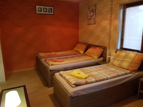  Retron Villa in Miskolc