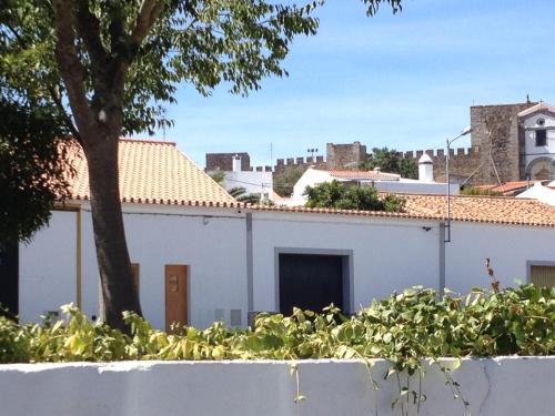 CASA NA VILA HISTÓRICA DE MOURÃO, Mourão