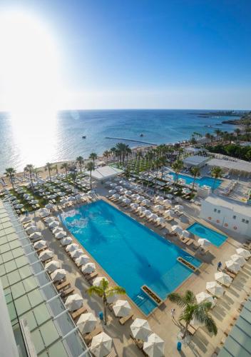 Constantinos the Great Hotel Apartments