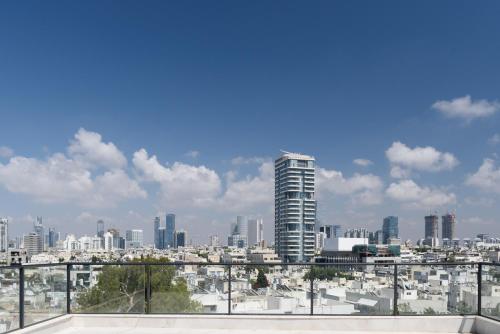 The Roof - By Sea Land Suites - image 4