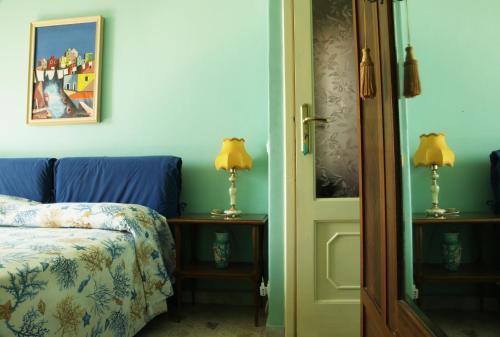 Teatro Greco Balcony Apartment - image 5