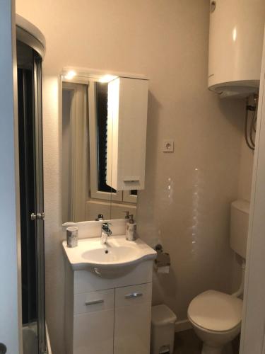 Apartments Qualitas - image 2