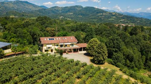  Agriturismo Turina, Bricherasio bei Castello