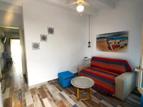 Family Room image 1