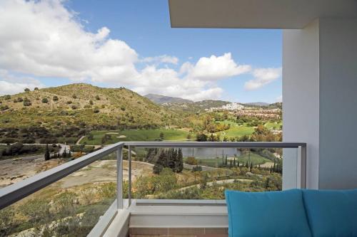 Luxury Flat -Sea, Golf and Mountain Views