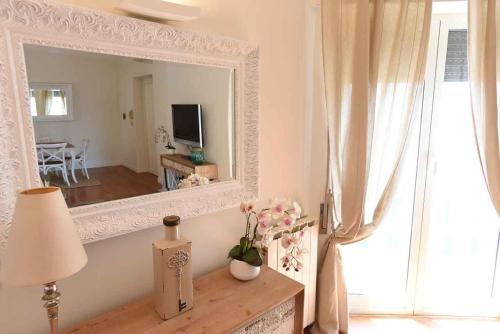 Romantic Flat near Metro Flaminio - image 2