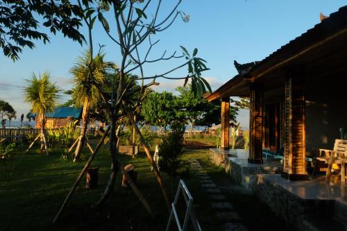 THE NYAMO surf & stay near Yeh Sumbul Beach