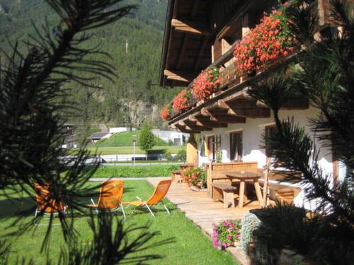 Garden, Landsitz im Reitle in Langenfeld