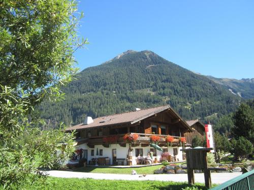 Landsitz im Reitle in Längenfeld, Österreich