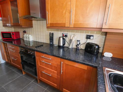 West Shore Cottage Llandudno - image 3