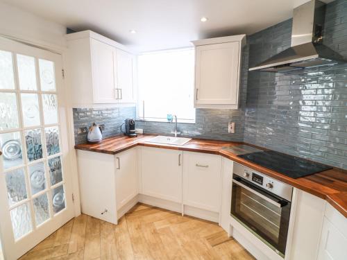 Sunny Cottage, Torpoint, Cawsand, Cornwall