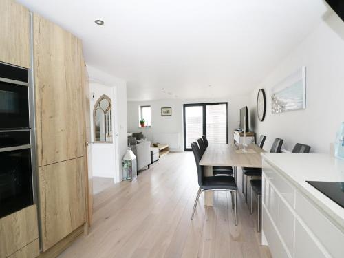 7 Ocean Gateway 7 Ocean Gateway