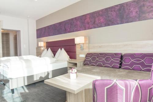 Hotel Neue Post - image 7