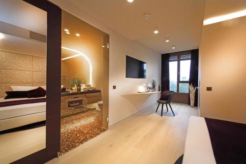 Hotel Neues Tor - image 2