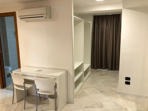 Hotel Continental - image 5