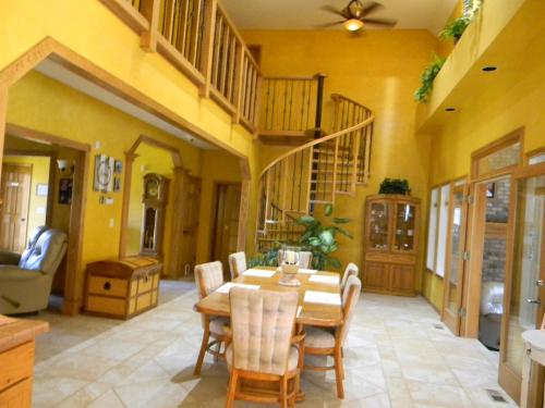 Jordan Lake B & B - image 3