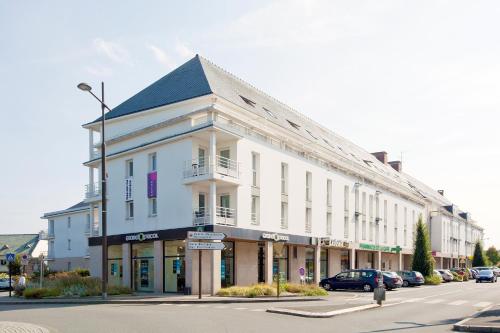 Brit Hotel Confort Lannion Centre Gare, Lannion