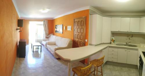  La Garita Beach and Surf, Ferienwohnung in Telde