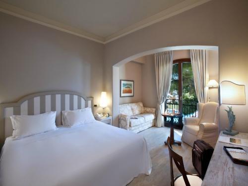 Grand Hotel Baia Verde - image 3
