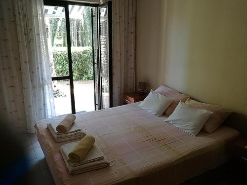 Guest House Goca - image 13