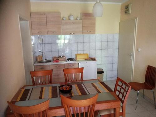 Guest House Goca - image 11
