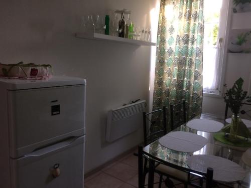 บริการและสิ่งอำนวยความสะดวก, Ifjúság Nyaraló (Ifjusag Nyaralo) in โปรอสซโล่