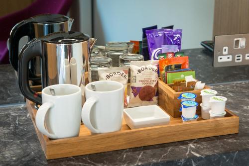 West Court- Jesus College - image 3