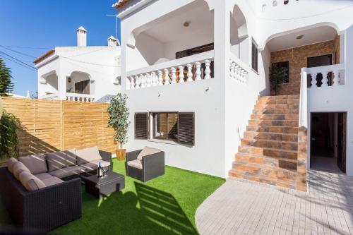  Safari Beach guest house in Lagos