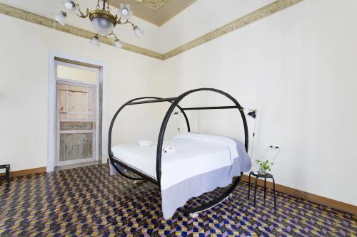 Queen Room image 4
