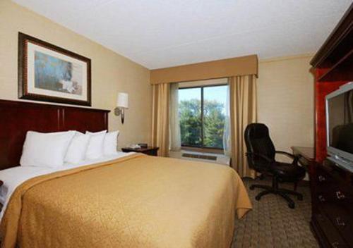 Quality Inn & Suites Bensalem – Bensalem, PA
