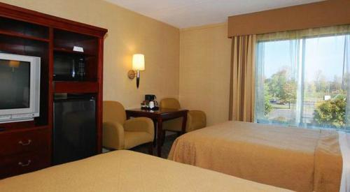 Quality Inn & Suites Bensalem – Bensalem, PA