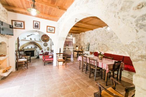  Irini΄s house, Unterkunft in Alónai