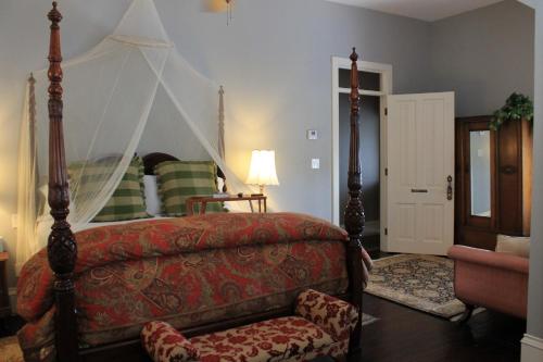 Grand Magnolia Ballroom & Suites