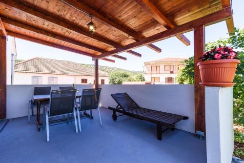 Apartments with a parking space Marina Trogir - 14258 - image 6