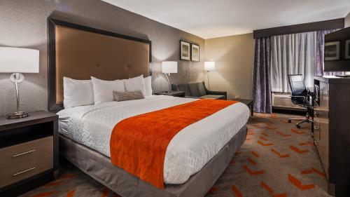 Best Western Plus North Joliet - image 2