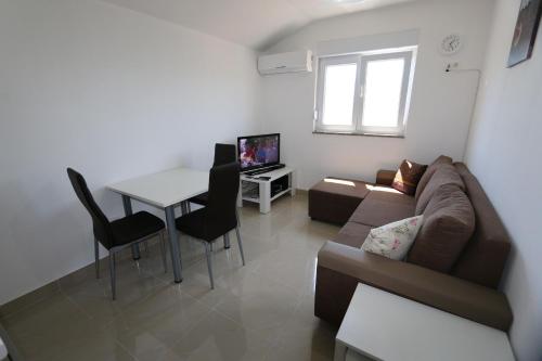 Apartments Saramandic - main image