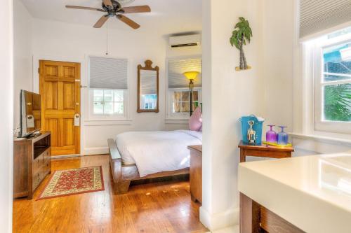 Key West Harbor Inn - Adults Only – Key West, FL