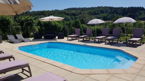 Meadow View Gîtes - Grande gîtes, piscine, wi-fi - Janaillat, Creuse, France, 23250