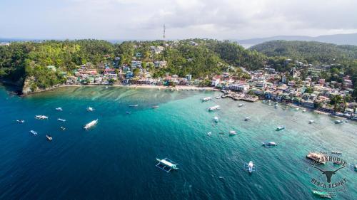 Surrounding environment, Papa Freds Beach Resort in Puerto Galera