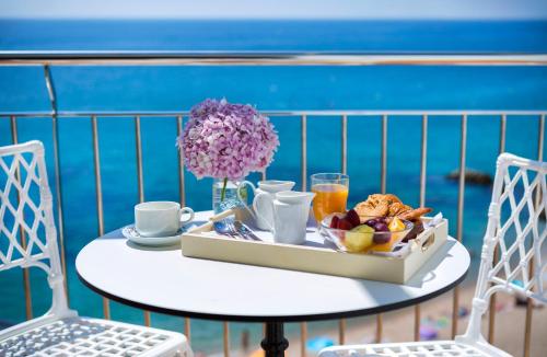 Hotel Costa Brava - image 13