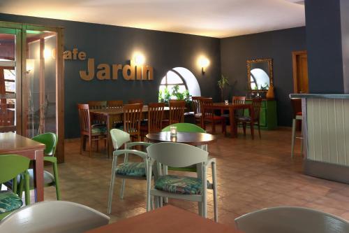 Pub/Lounge, Hospederia Sadaba in Sadaba