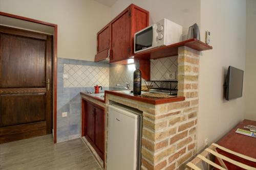 Mimoza Old Town Pula Apartments - image 5