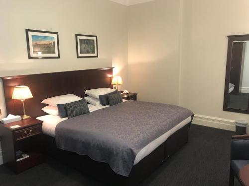 Cairn Hotel - image 5